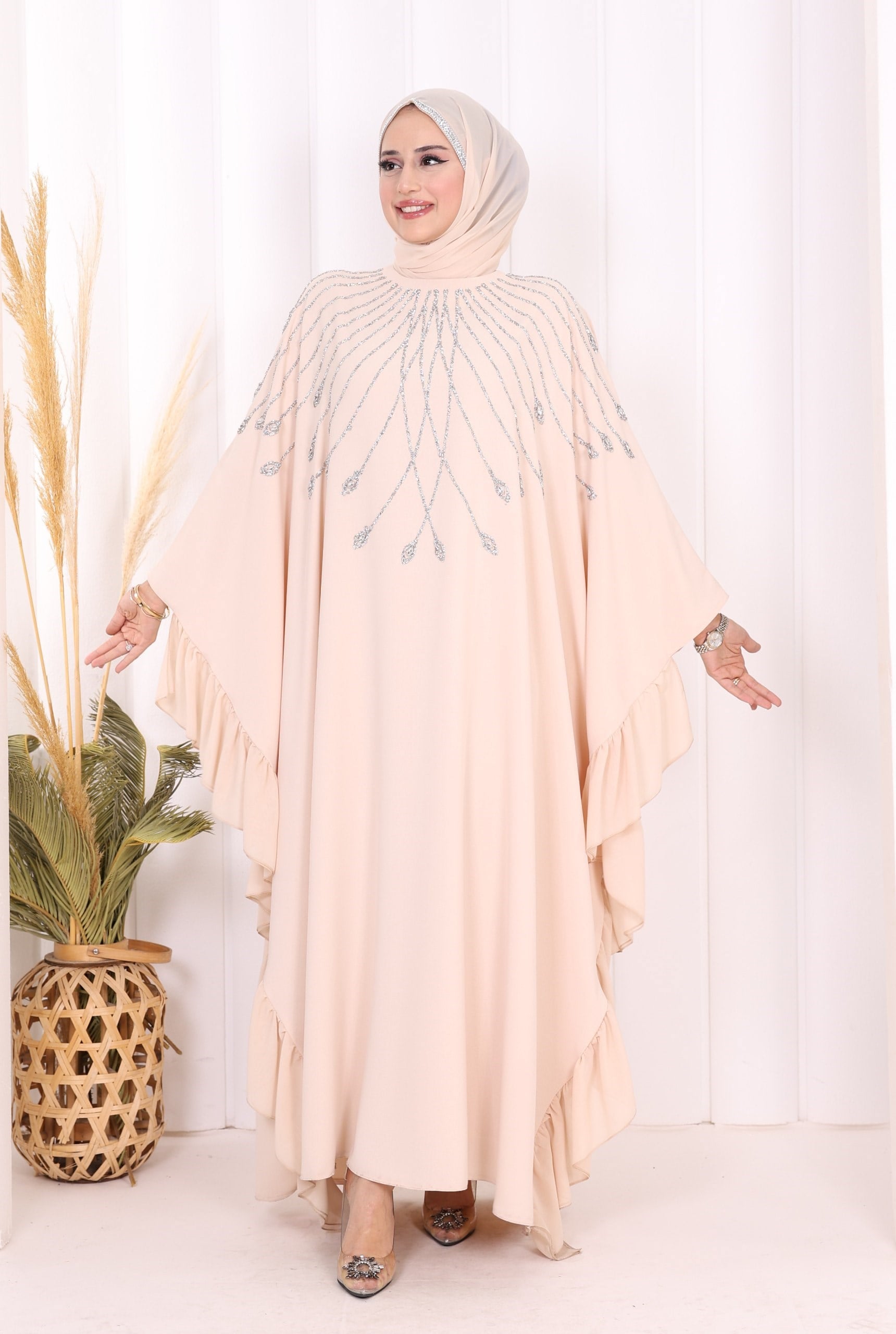 Taş Detaylı Elbise Taş