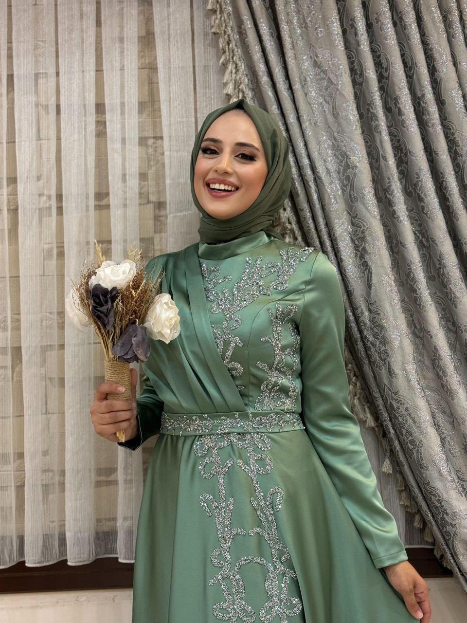 Taşli Kemer Aksesuarlı Saten Abiye Elbise Mint