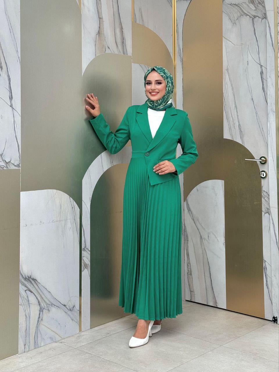 Zümrüt Elbise