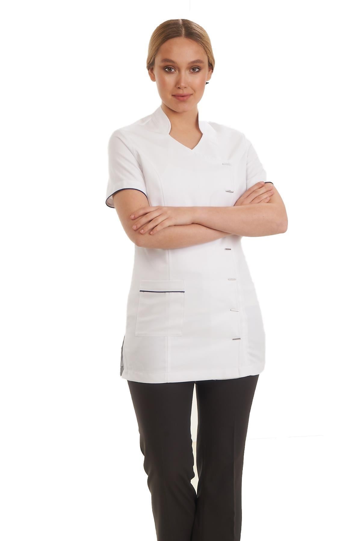 IŞIK DOKTOR ÖNLÜĞÜ ECZACI ÖNLÜĞÜ HEMŞİRE ÖNLÜĞÜ ESTETİSYEN ÖNLÜĞÜ BEYAZ GABARDİN KISA KOL KADIN ÖNLÜK