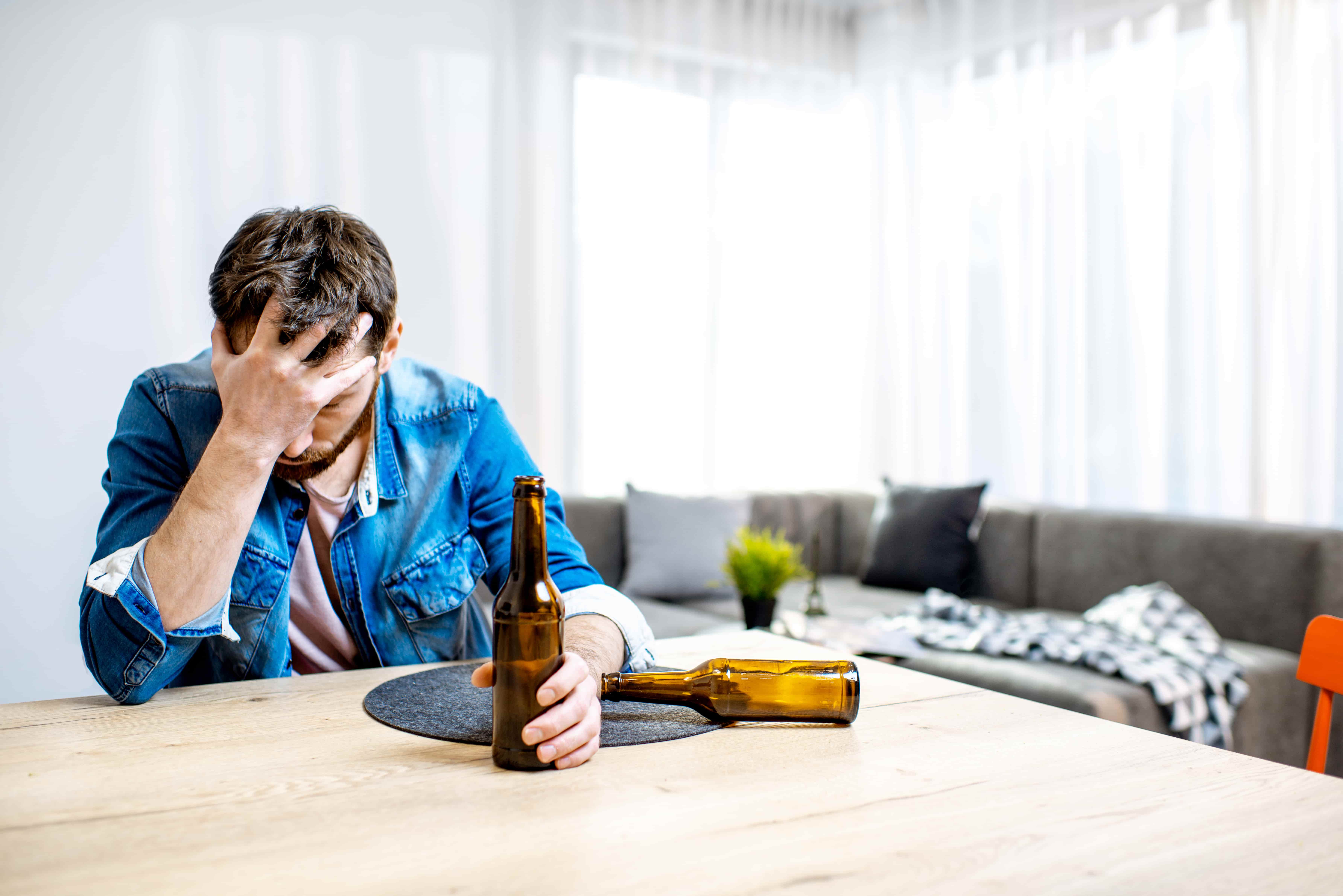 alkol-aliskanligi-uyku-problemlerini-tetikler