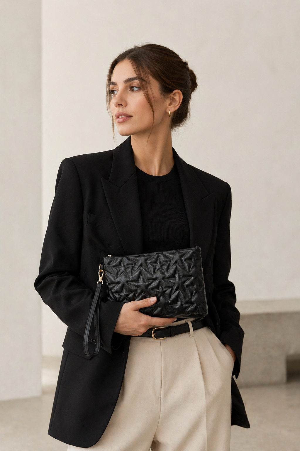 Yıldız Desenli Parlak Kadın El Çantası – Şık Clutch Çanta Siyah