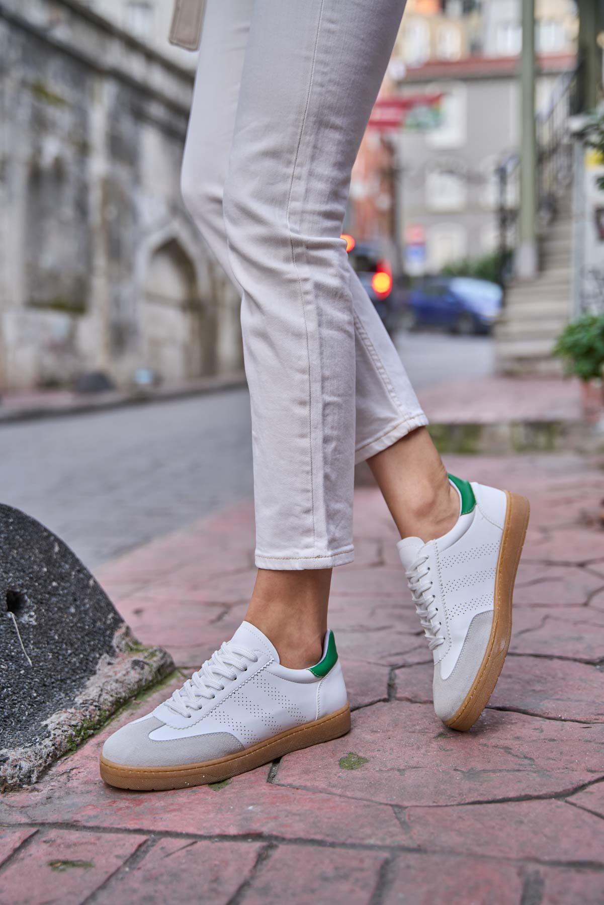 Logo Detaylı Spor Ayakkabı Beyaz-Yeşil