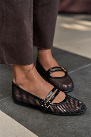 Çift Kemer Detaylı Fileli Babet Siyah