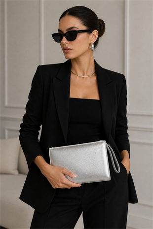 Kadın Portföy Çanta – Şık Tasarım, Günlük & Gece Kullanım Clutch Gümüş