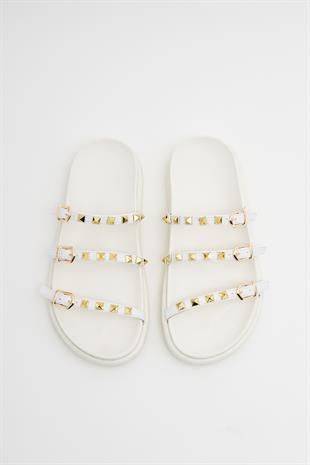 Gold Zımba Detaylı Trend Terlik Beyaz