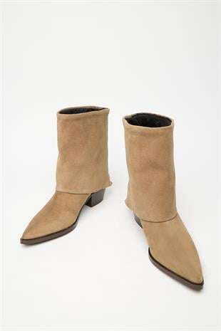 Kadın Camel Süet Hakiki Deri Western Topuklu Bot – Sivri Burun & Fermuar Aksesuarlı