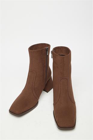 Kadın Kahverengi Süet Küt Burun Topuklu Bot & Bootie – Fermuarlı Günlük Şık