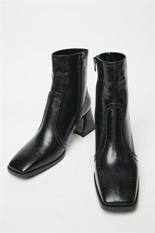 Kadın Siyah Rugan Küt Burun Topuklu Bot & Bootie – Fermuarlı Günlük Şık