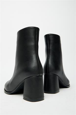 Kadın Siyah Topuklu Bot & Bootie – Fermuarlı Şık Günlük Sezon Modeli