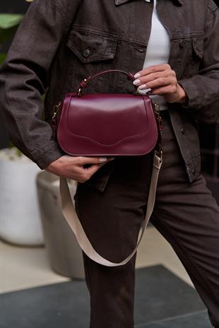 Kapaklı Çapraz Askılı El ve Omuz Çanta Bordo