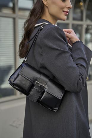 Kaplamalı El ve  Omuz Çantasi Siyah