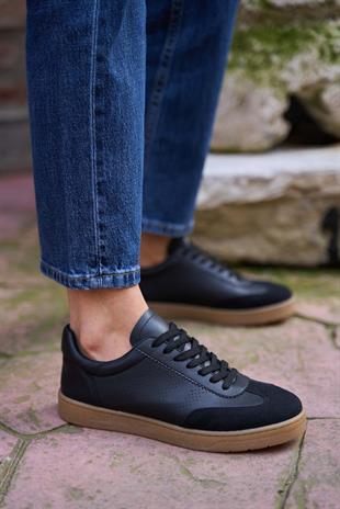 Logo Detaylı Spor Ayakkabı Siyah