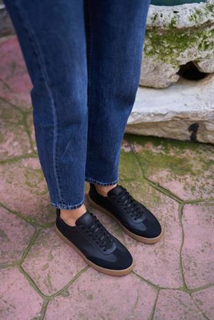 Logo Detaylı Spor Ayakkabı Siyah