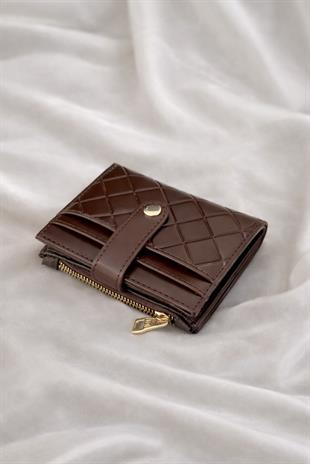 Madamra Kapitone Kadın Cüzdan – Şık, ve Fonksiyonel Kahverengi