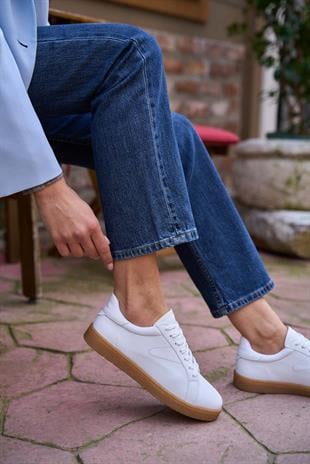 Retro Taban Detaylı Spor Ayakkabı Beyaz