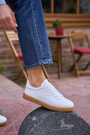 Retro Taban Detaylı Spor Ayakkabı Beyaz