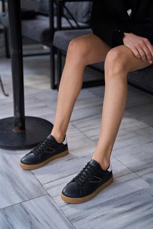 Retro Taban Detaylı Spor Ayakkabı Siyah-Beyaz