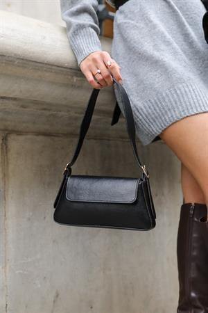 Alba Sade Tasarım Kapaklı Kadın Kol Çantası - Siyah