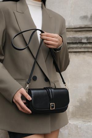 Alina Tokalı Çapraz Askılı Kadın Çanta - Siyah