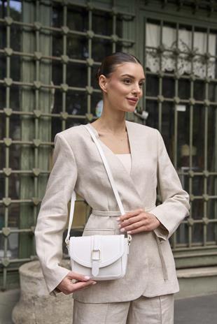 Tokalı Deri Görünümlü Mini  El ve Omuz Çantası Beyaz