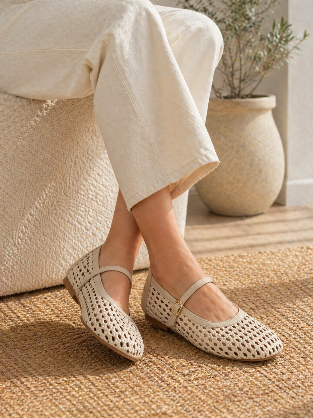 Örgü Babet Tokalı Hasır Görünümlü Yazlık Plaj Ayakkabısı Hafif Günlük El Örgüsü Babet Bej