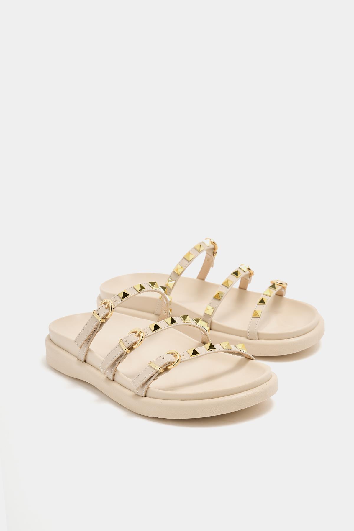 Gold Zımba Detaylı Trend Terlik Krem