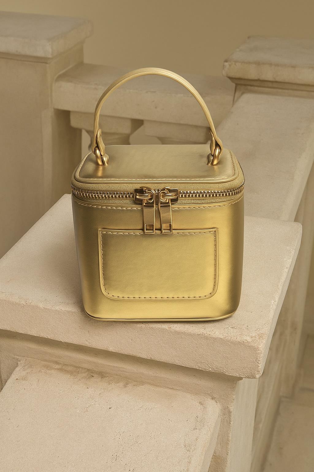 Mini Kutu Çapraz Askılı Çanta – Parlak PU Deri El ve Omuz Çantası Altın