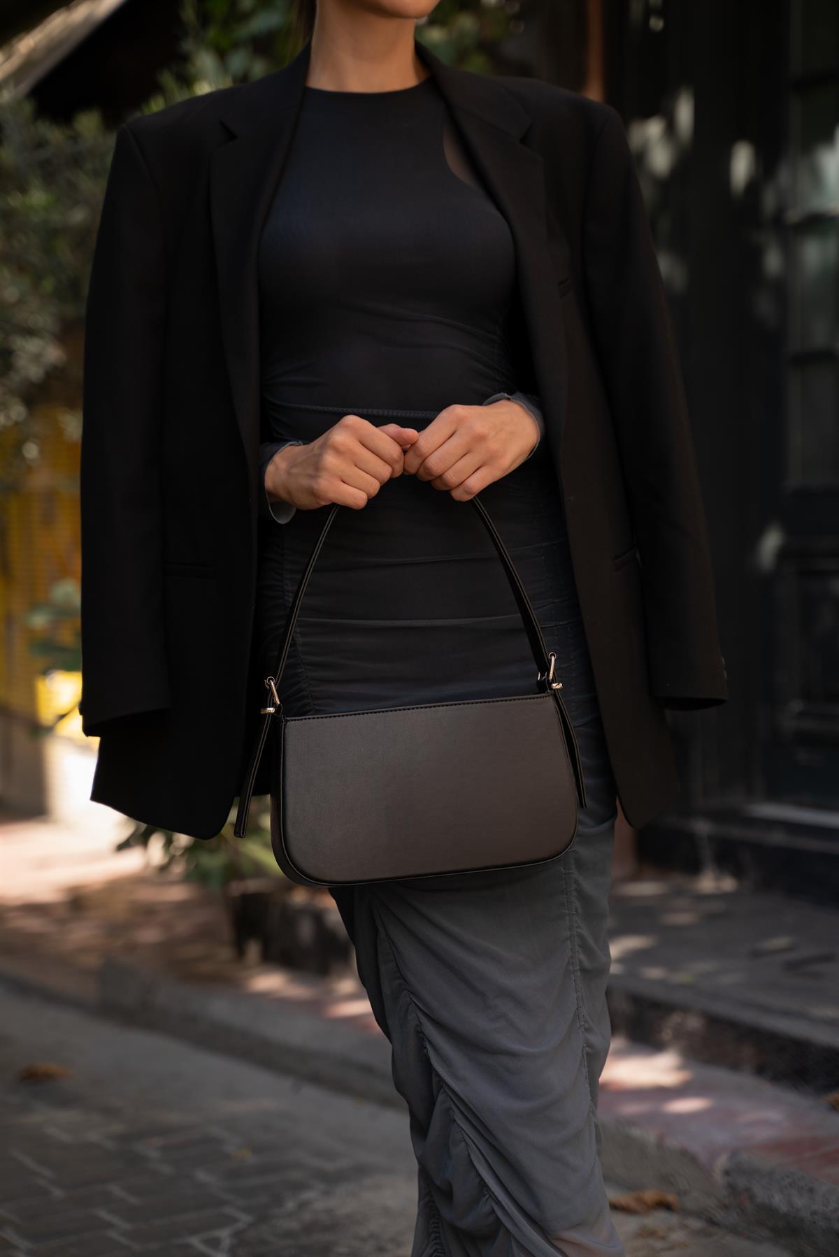 Siyah Kadın Jade Kemer Askılı Baget Kadın Çanta - || Madamra.com