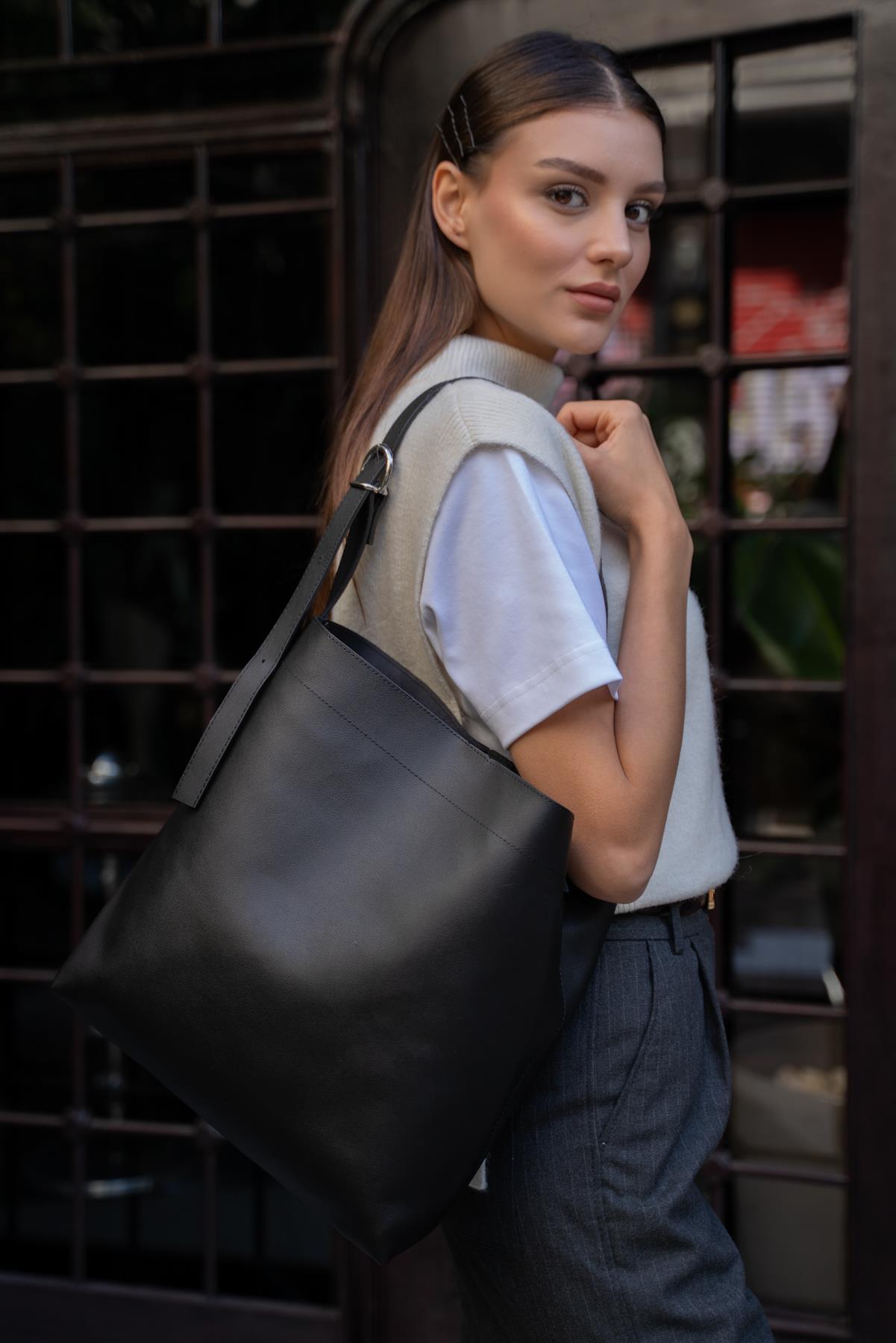 Siyah Kadın Kısa Saplı Shopper Çanta