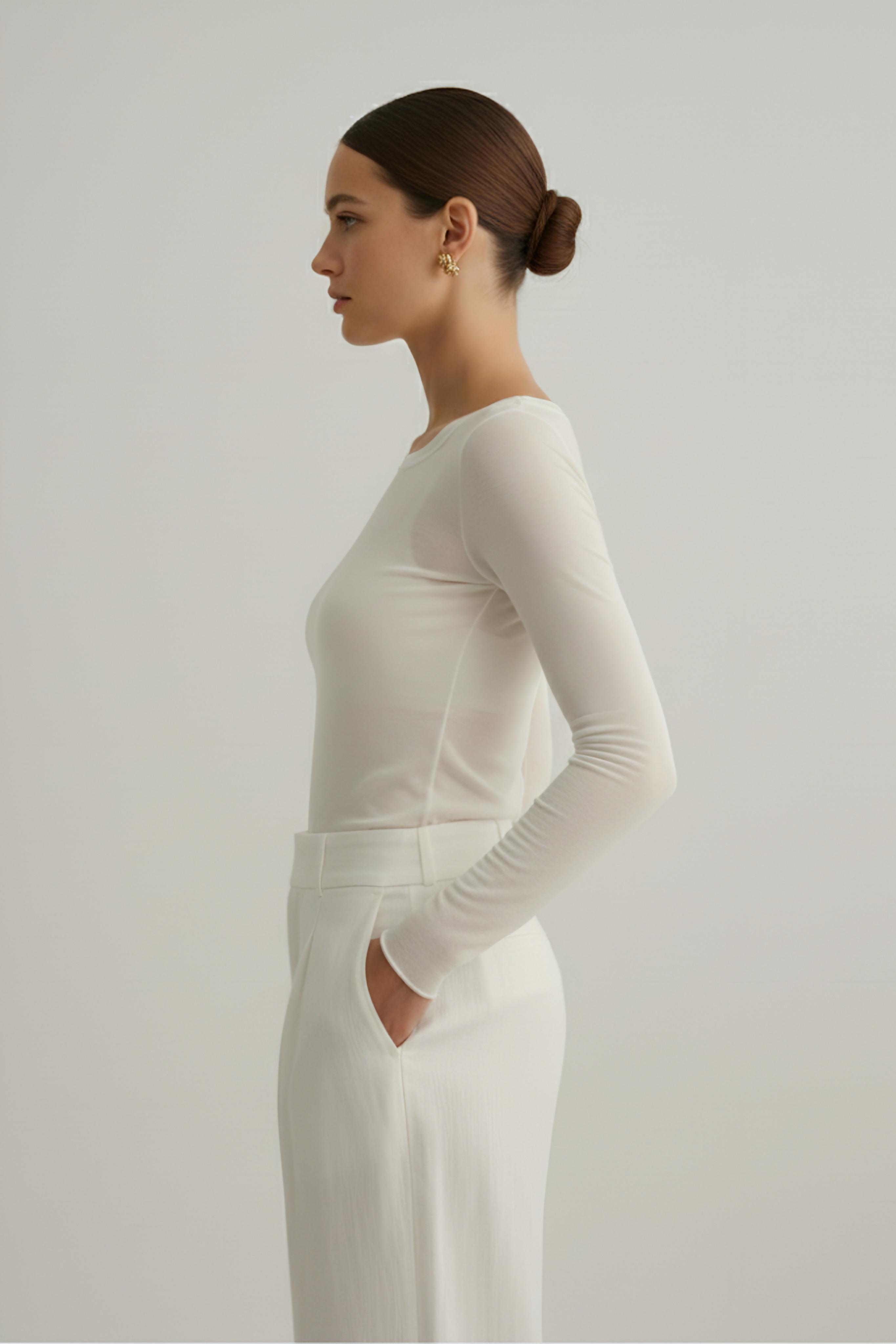 Ekru transparan kayık yaka modal uzun kol bluz