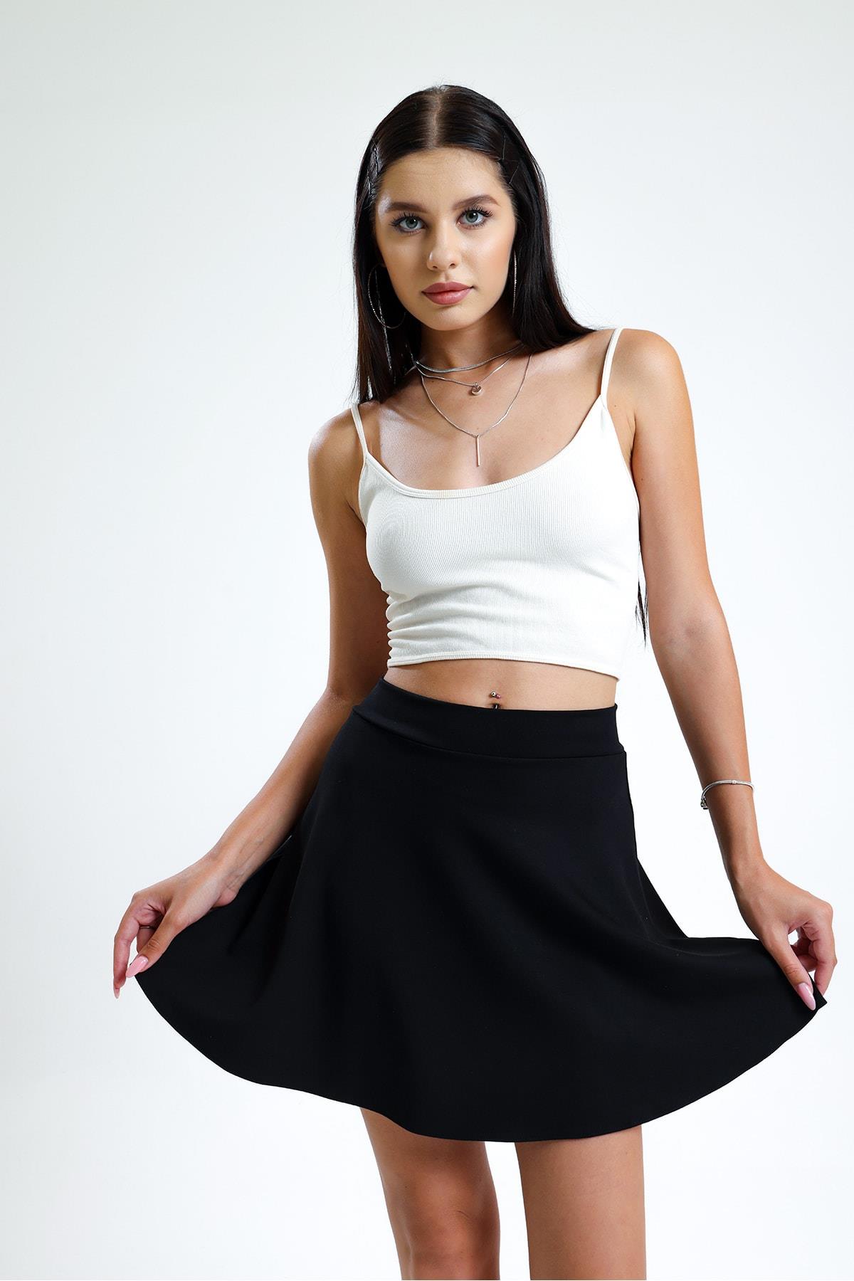 Siyah Mini Kloş Etek