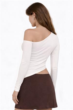 Ekru Asimetrik Yaka Tek Omuz Çift Kat Pamuklu Bluz