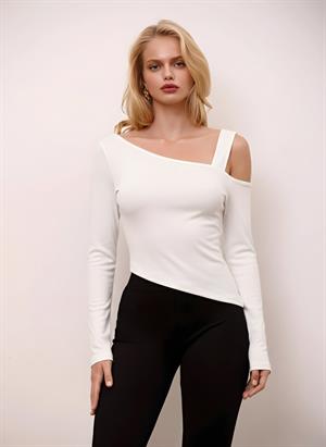 Ekru Asimetrik Yaka Uzun Kollu Çift Kat Pamuklu Likralı Bluz