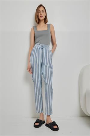 Kadın Gri Kalın Askılı Kare Yaka Triko Bluz