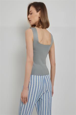 Kadın Gri Kalın Askılı Kare Yaka Triko Bluz