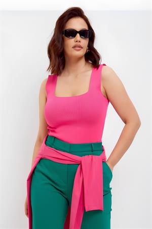 Kadın Pembe Kalın Askılı Kare Yaka Triko Bluz