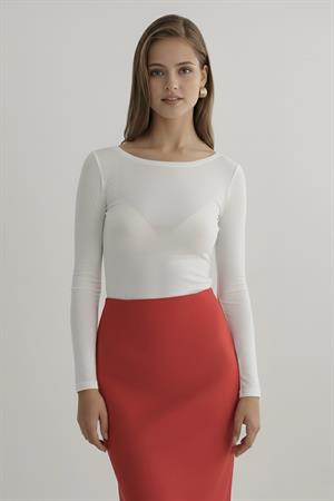 Beyaz transparan kayık yaka modal uzun kol bluz
