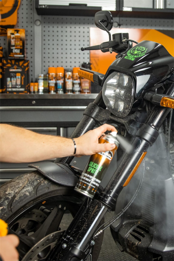 Tru-Tension M030 Silicon Spritz Spray Parlatıcı
