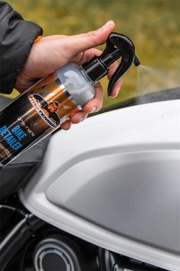 Tru-Tension M033 Graphene Bike Detailer Motosiklet Parlatıcı ve Koruyucu Sprey