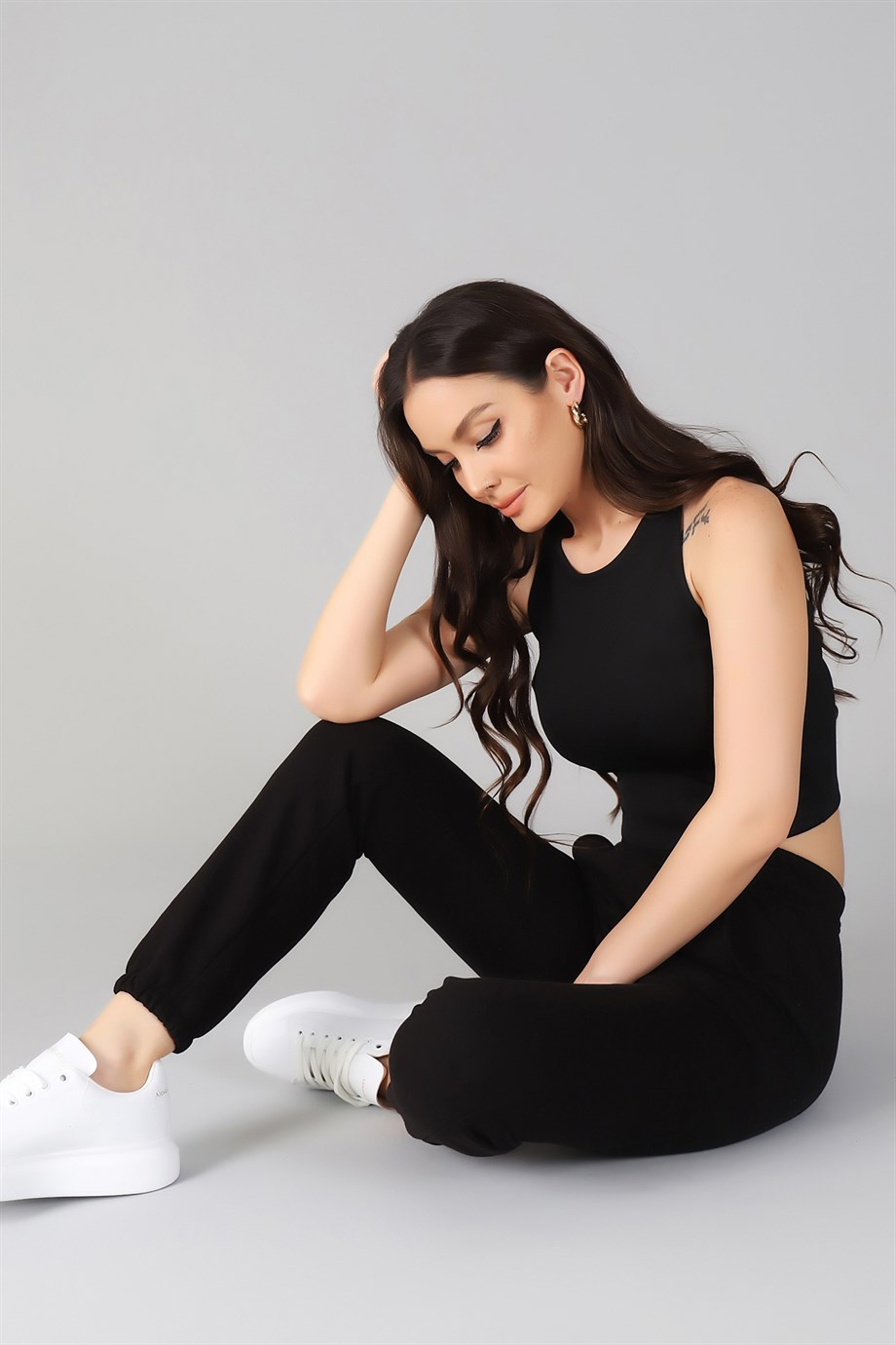 Sweetness Women's Black Elastic Sweatpants