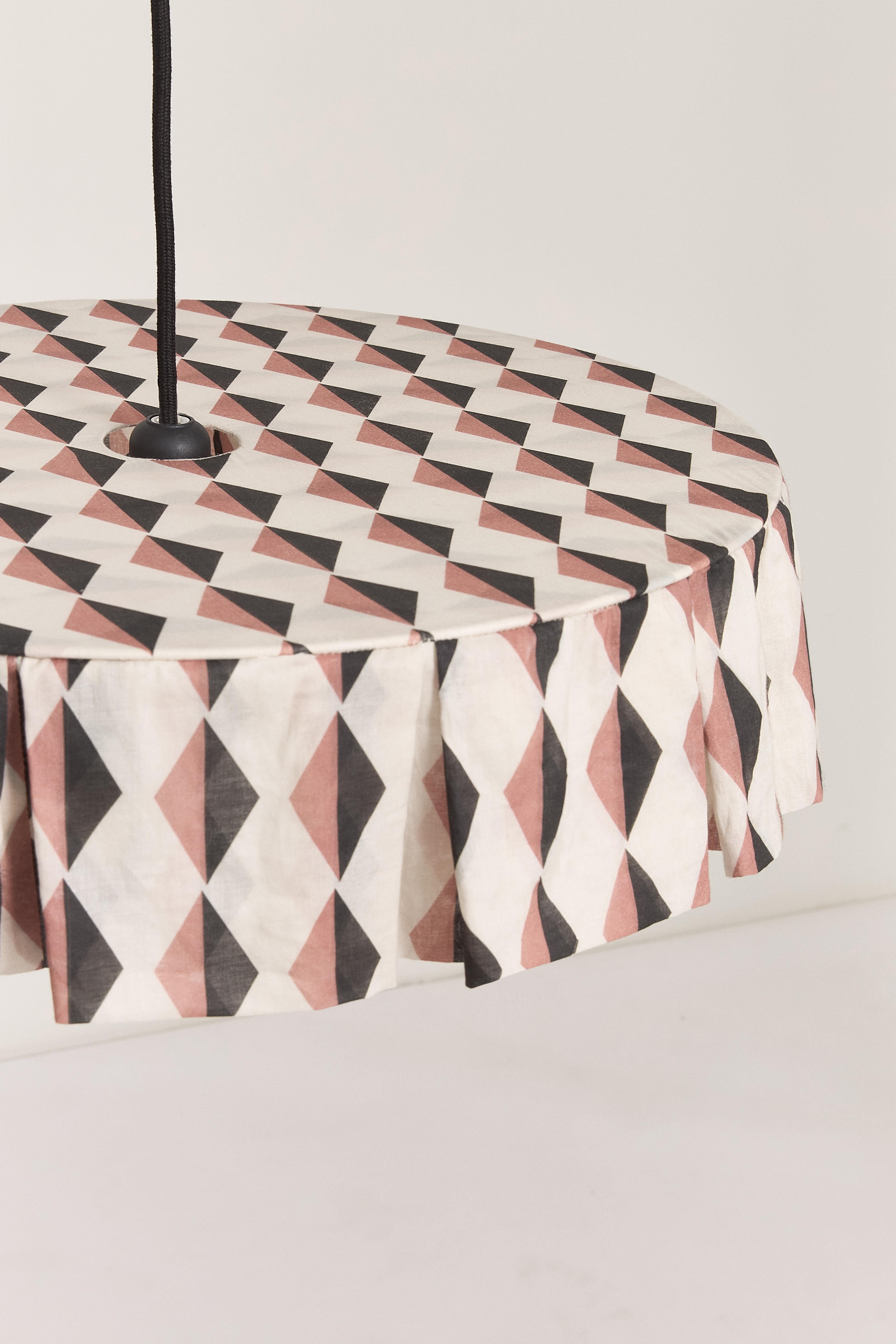 Vibes Aydınlatma Şapkası, 50cm çap, Auburn Black Harlequin