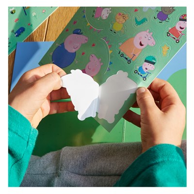 Peppa Pıg Reusable Stıcker Set - Outdoor Fun