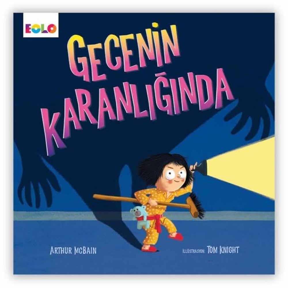Gecenin Karanlığında Çocuk Kitapları Uzmanı - Children's Books Expert