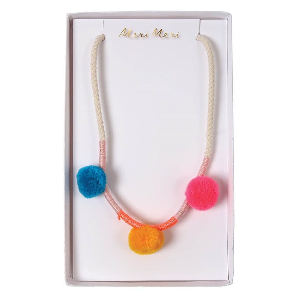 POM POM KOLYE Çocuk Kitapları Uzmanı - Children's Books Expert