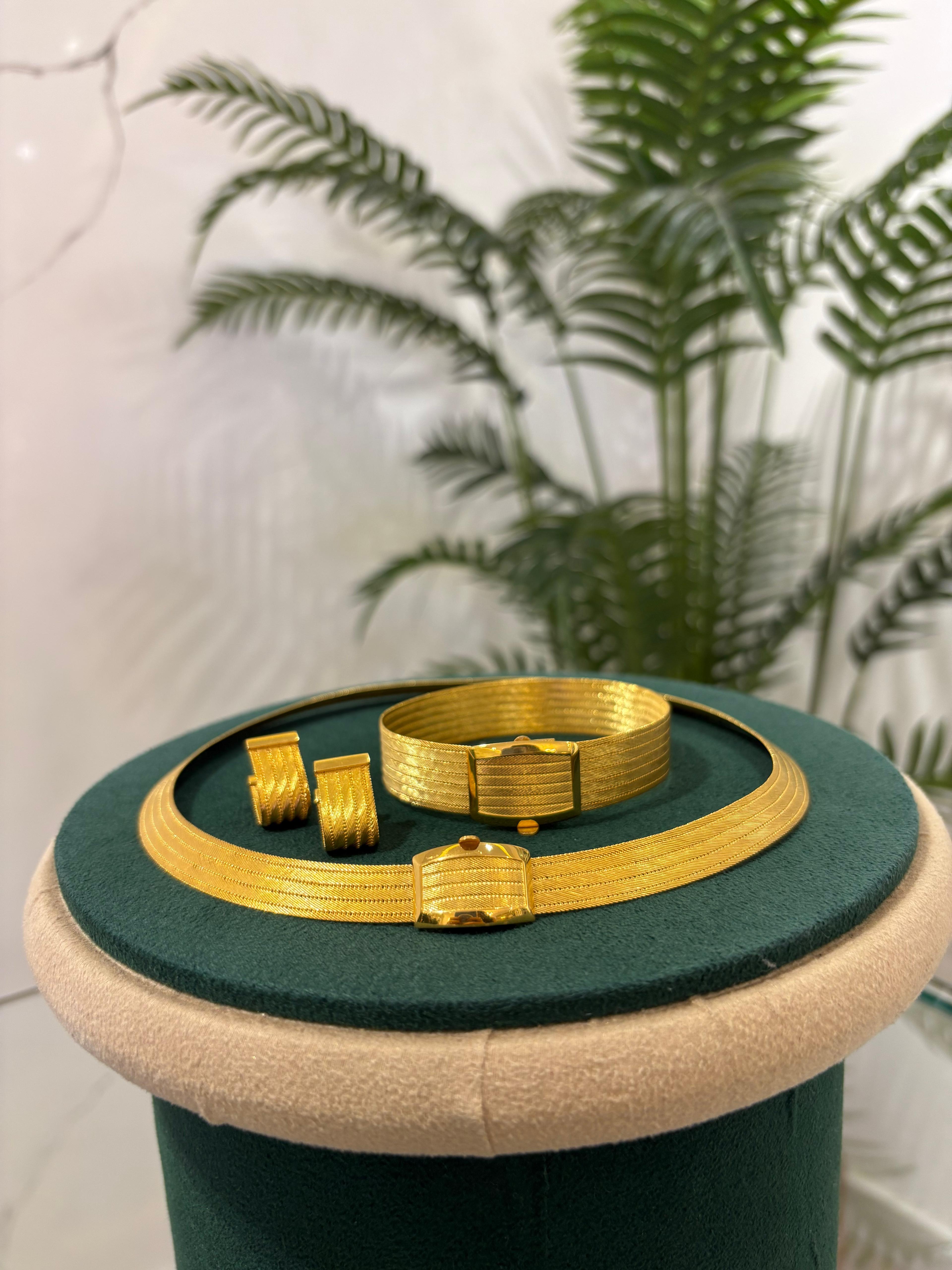 925 Ayar Gümüş 5 Sıra Gerdanlık 7 Sıra Bileklik Küpe ve Katlamalı Küpe