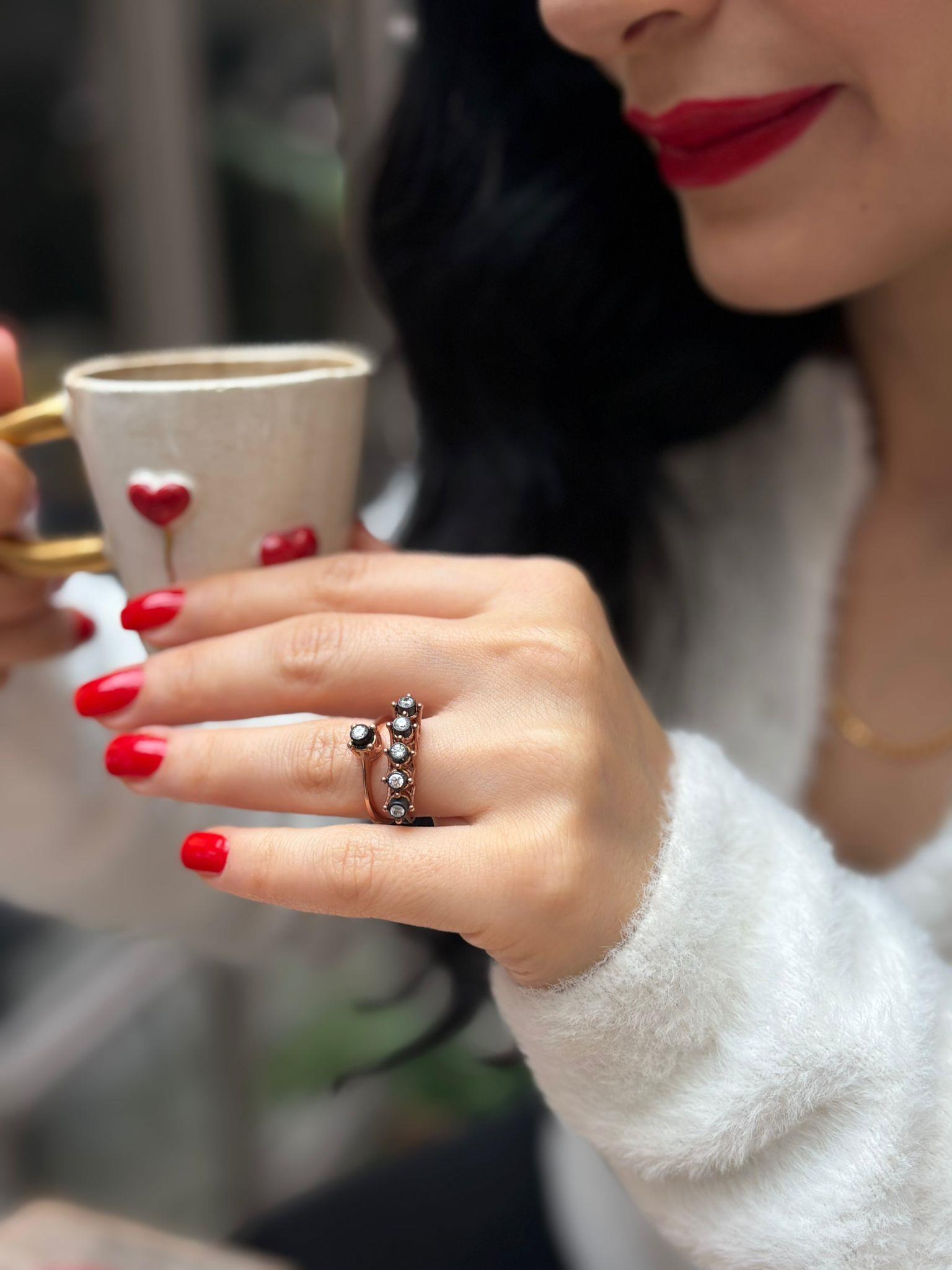 Kadın Gümüş Elmas Montür Tektaş ve Beştaş Yüzük