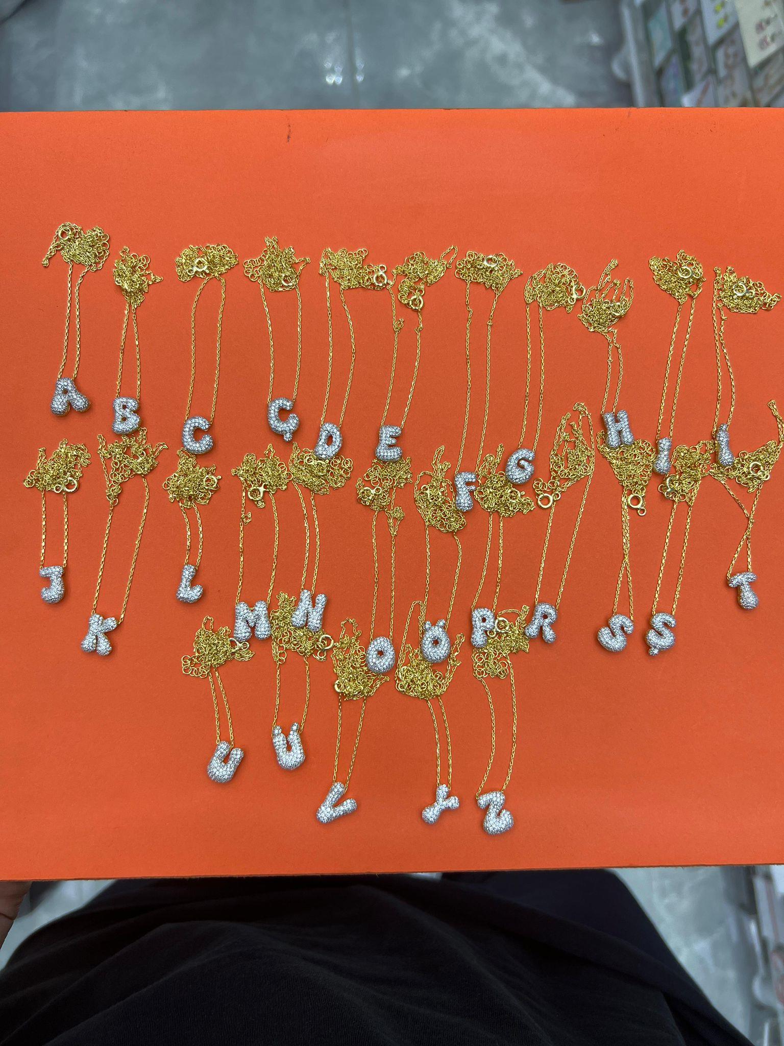 Kadın Gümüş Gold Taşlı Balon harf Kolye