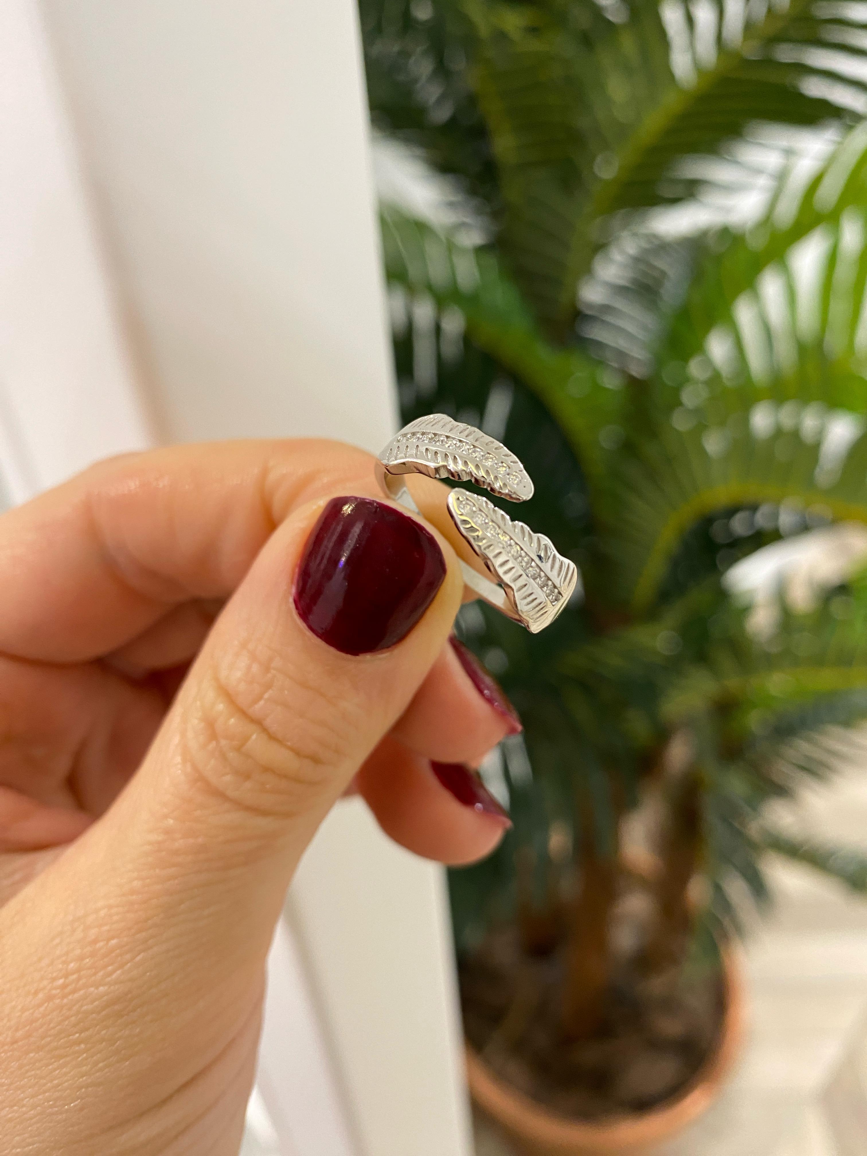 Kadın Gümüş İthal Tasarım Yüzük