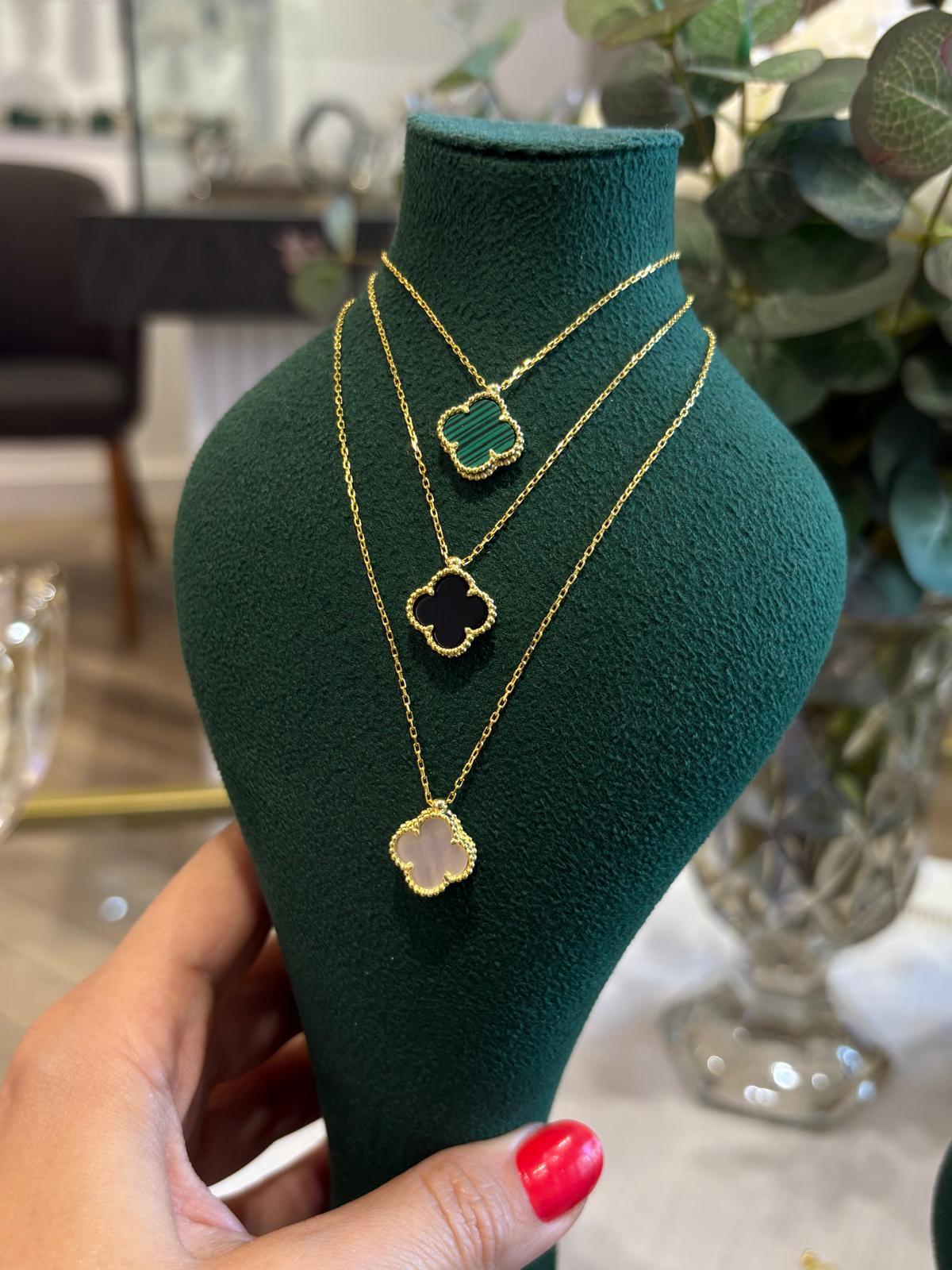 Kadın Gümüş Tek Yoncalı Kolye